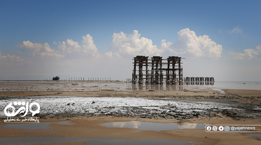 خشک شدن ۹۸ درصد دریاچه ارومیه تا آخر مرداد ماه