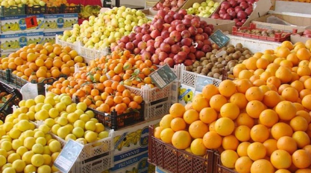 کاهش ۵۰ درصدی خرید میوه شب عید
