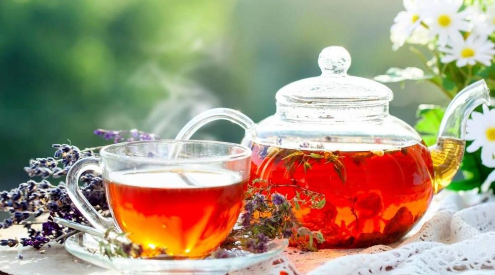 چای واقعاً تشنگی را برطرف می کند؟