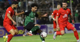 دیناروند ستاره میدان شد / تراکتور دست خالی از خرم‌آباد رفت