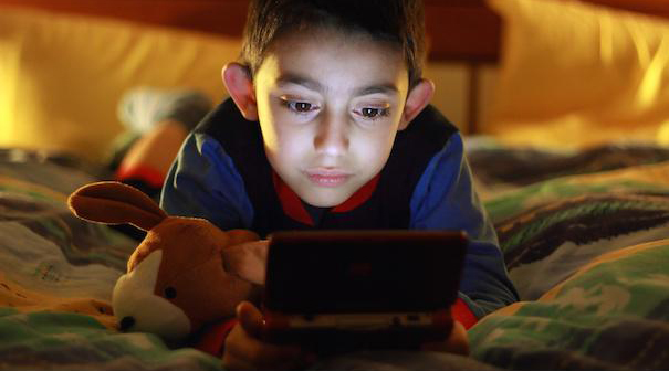 خشونت در کف دست کودکان