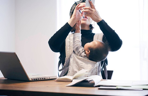 اشتغال مادران؛ چالش اجتماعی یا فرصت تربیتی؟