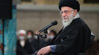 رهبر انقلاب: نخبگان کشور امروز به یک خیز جدید احتیاج دارند