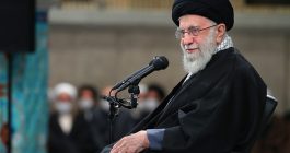 رهبر معظم انقلاب به شهادت رسیدند