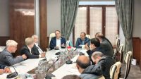 رایزنی استاندار آذربایجان شرقی در مسکو برای توسعه مبادلات بانکی