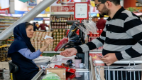 وضعیت رفاهی طبقه متوسط بدتر میشود؟/ شروط خروج از بن بست اقتصادی