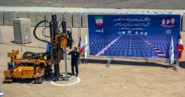 عملیات اجرایی نیروگاه های خورشیدی ۴۰ و ۷ مگاواتی در منطقه آزاد ارس آغاز شد