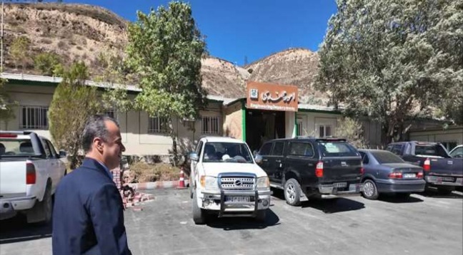 استقبال صمیمی کارگران سونگون از مدیر جدید / باقریان در نخستین روز کاری میان کارگران رفت