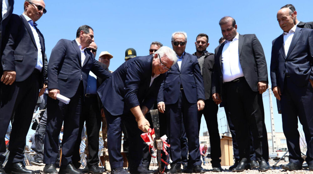 کلنگ احداث ساختمان اتاق بازرگانی تبریز شعبه جلفا به زمین زده شد